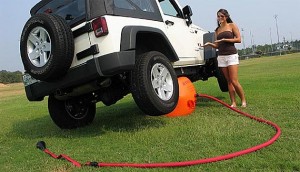 titan-exhaust-car-jack